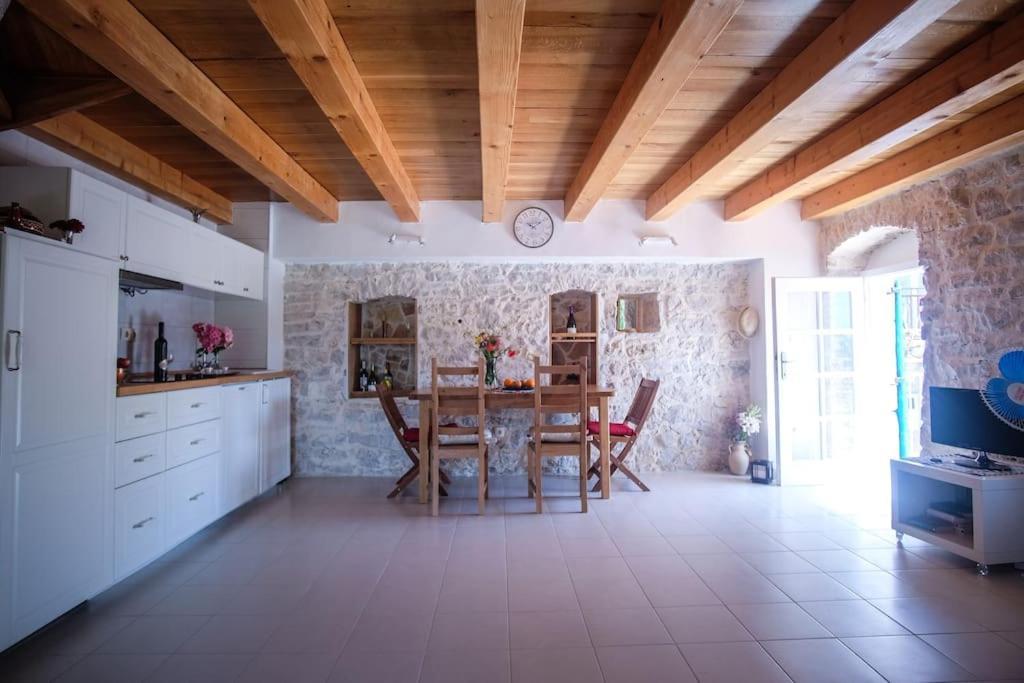 Stone House Kula Milica Vila Mala Cista Exterior foto
